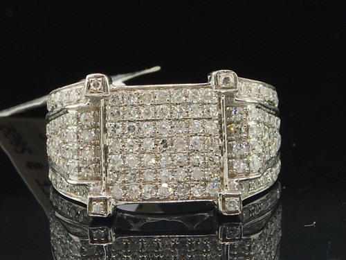 Anillo de compromiso con diamantes en plata de ley .925 para mujer con pavé de diseño cuadrado de 1.14 ct