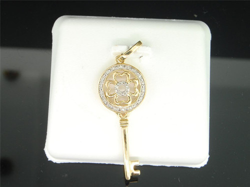 Ladies 10K Yellow Gold Clover Key Lock Diamond Pendant Charm For Necklace .05 Ct