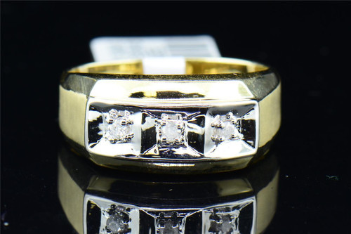 Mens 10K Yellow Gold 3 Stone Round Diamond Engagement Ring Wedding Band 0.09 ct.