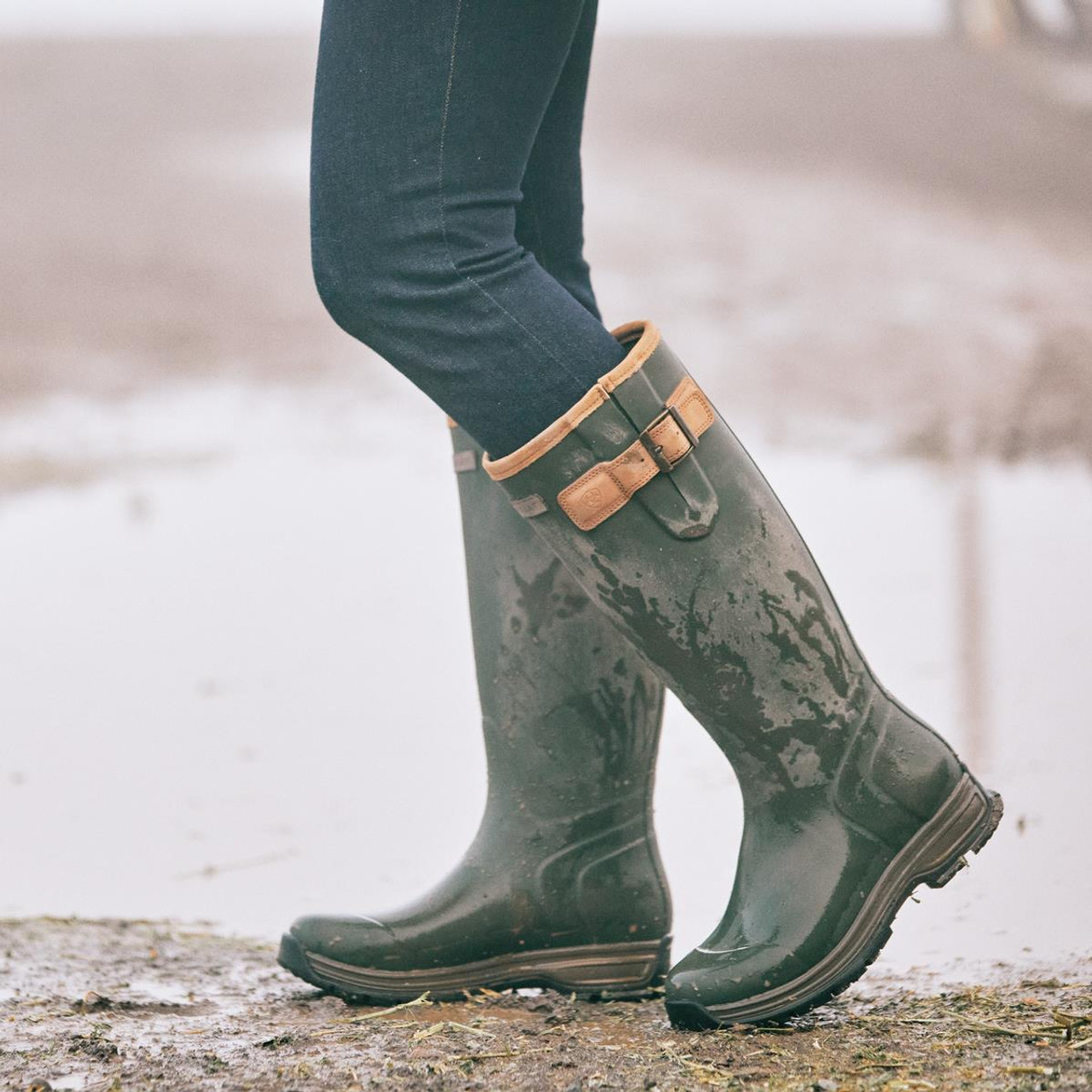 Ariat gold rush sales fringe boot