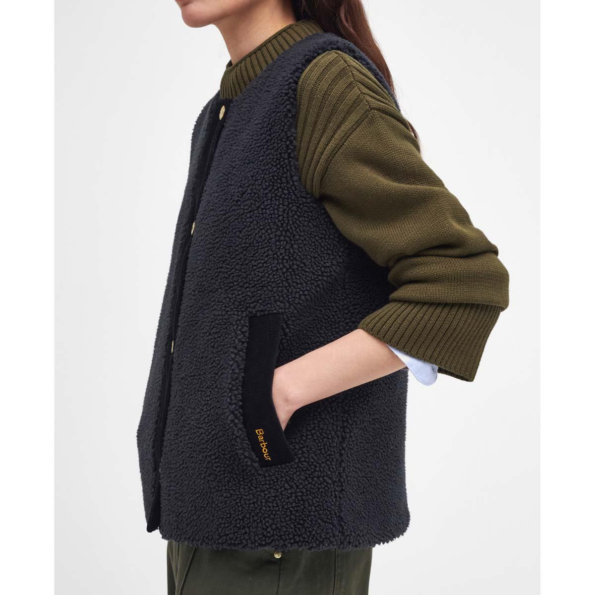 【まる】新品【Barbour】 : DULSIE LINER Barbour Dulsie Teddy Vest Liner | Free People