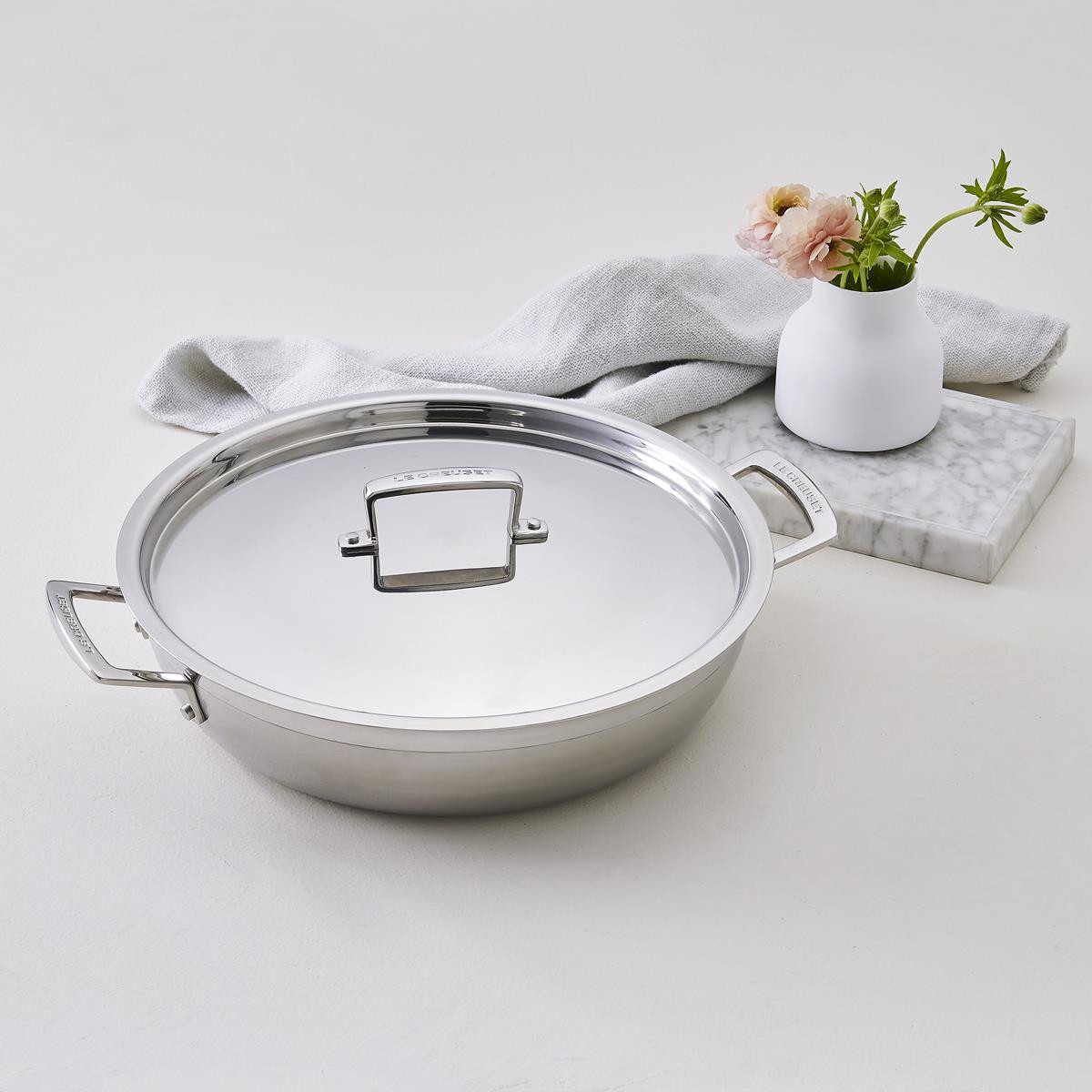 Le Creuset Classic 3-ply Stainless Steel Shallow Casserole with
