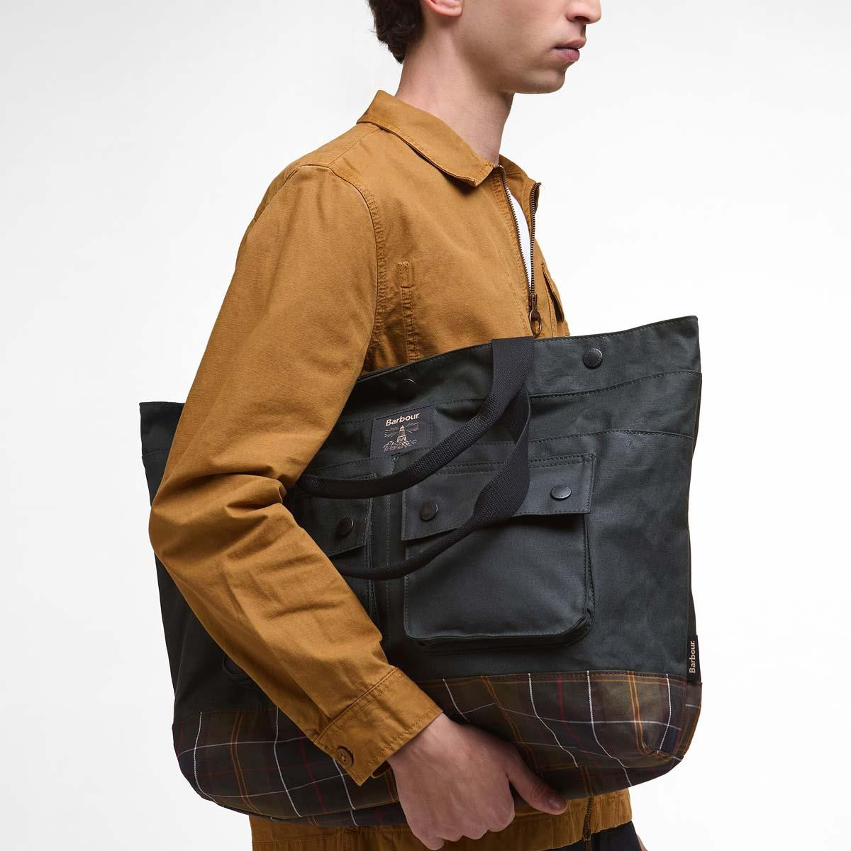 Barbour Field Wax Tote Bag Philip Morris Son1