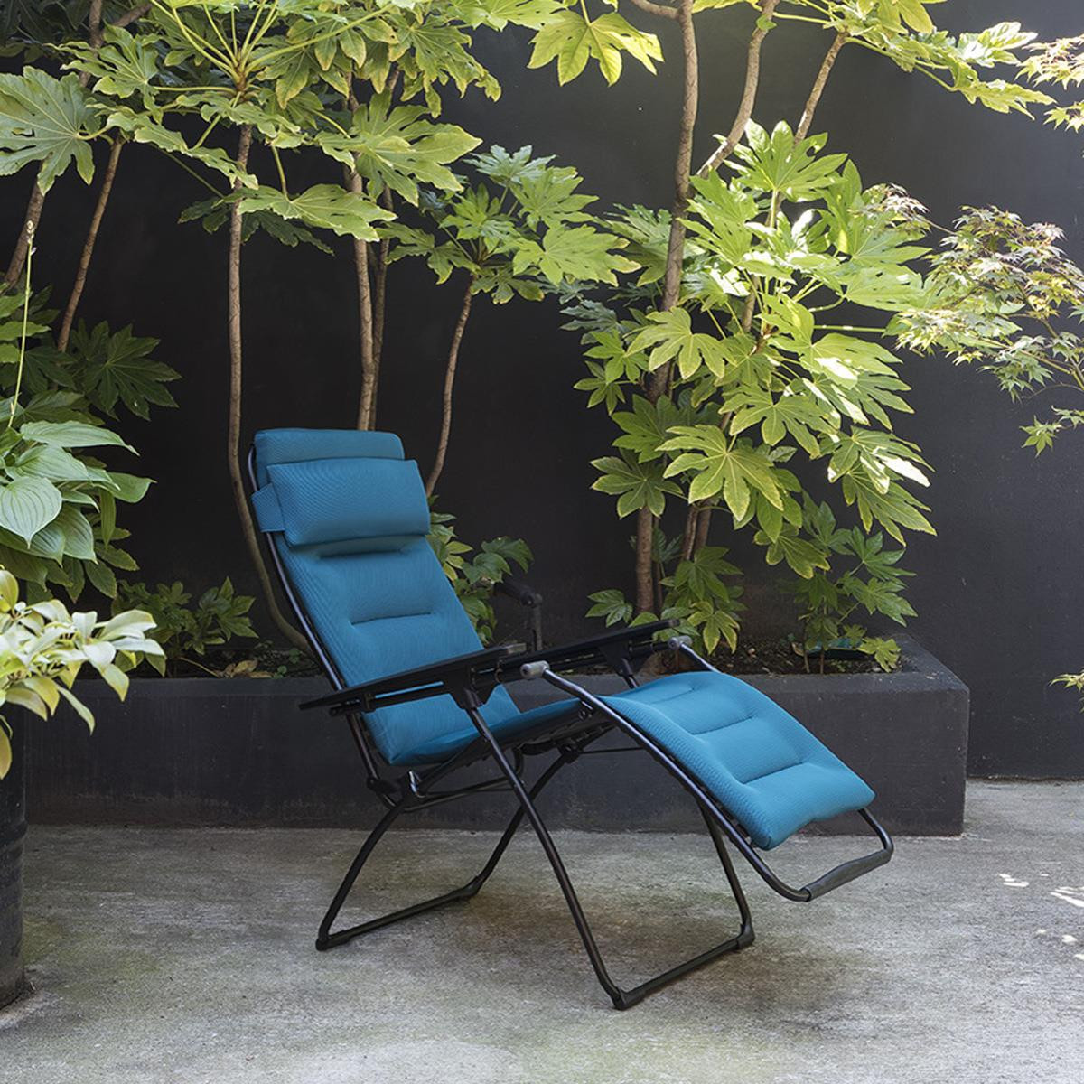 Lafuma Air Comfort Futura Sun Lounger | Philip Morris & Son