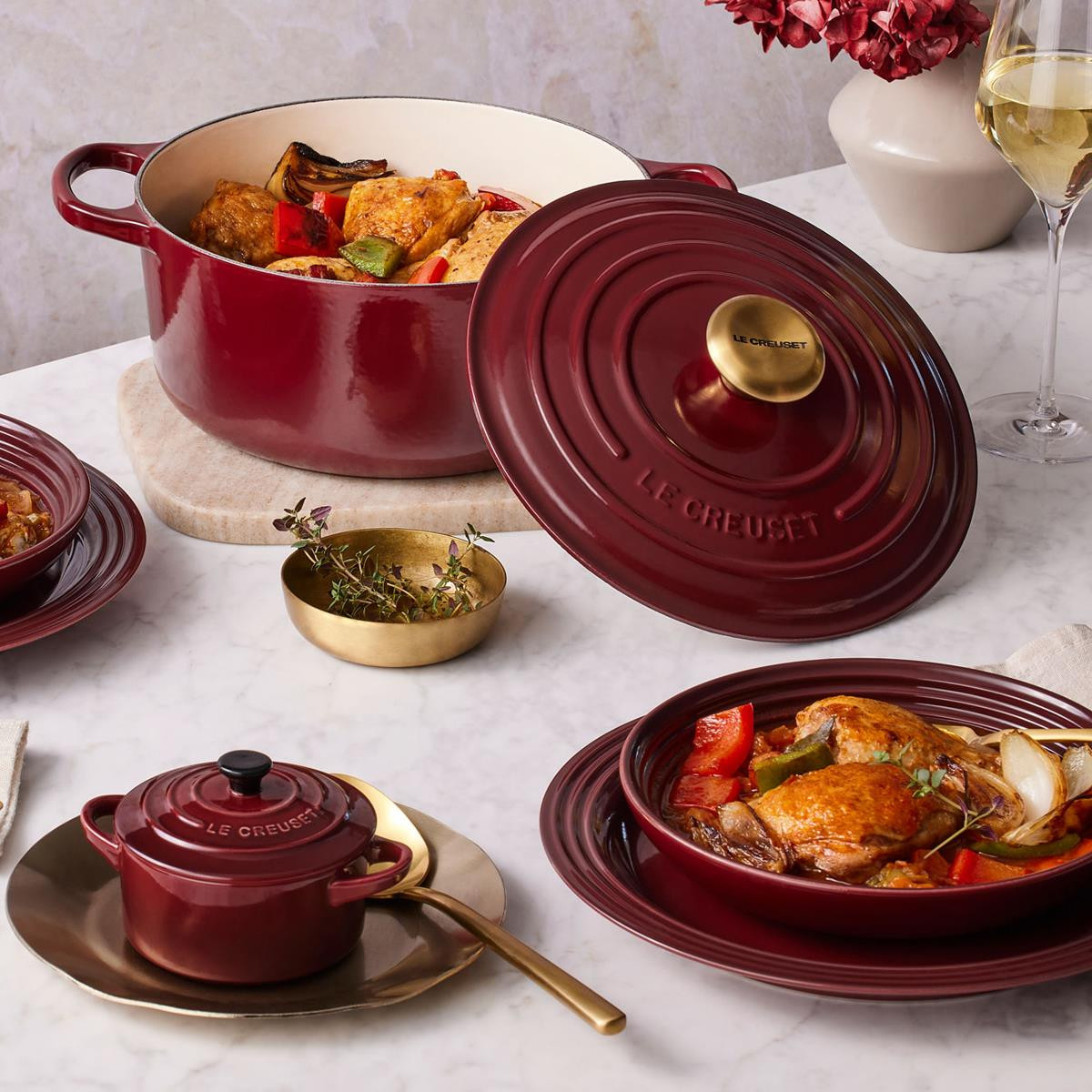 Le Creuset 20cm Cast Iron Round Casserole Dish | Philip Morris & Son