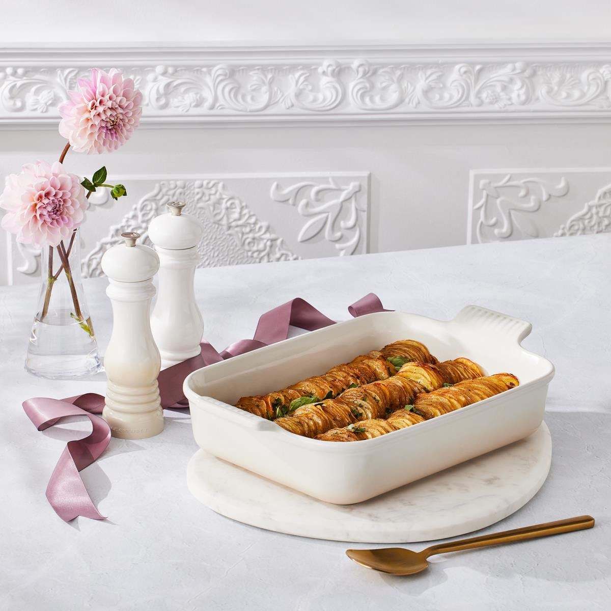 Le Creuset 26cm Stoneware Heritage Rectangular Dish | Philip