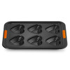 Le Creuset Toughened Non-stick 6 Cup Tiered Heart Tray