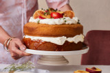 Le Creuset Peach & Apricot Victoria Sponge Cake