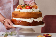 Le Creuset Peach & Apricot Victoria Sponge Cake