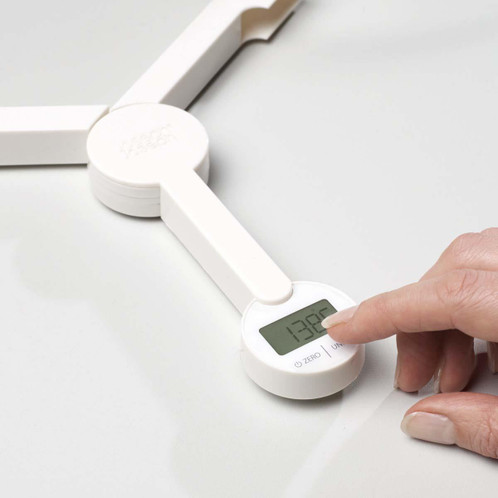 White Joseph Joseph Tri Scale tare