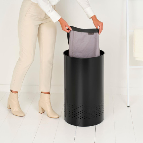 Matt Black Brabantia Laundry Bin Plastic Lid 60 Litre Interior
