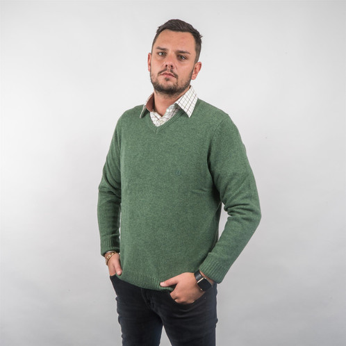 Albert and Maurice Eastnor Sage Lambswool V Neck Jumper Model