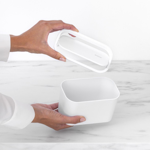 White Brabantia MindSet Bathroom Waste Caddy Lifestyle