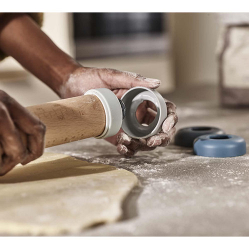 Sky Joseph Joseph Precision Rolling Pin use