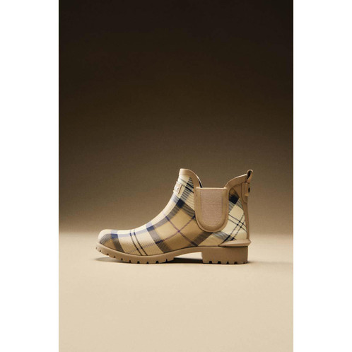 Hessian Tartan Barbour Wilton Wellies Lifestyle