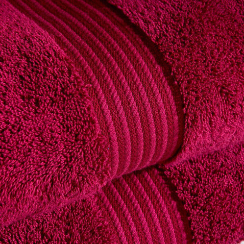 Christy Supreme Hygro Towel Raspberry Red Close Up