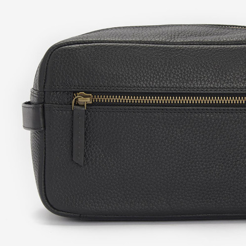 Black Barbour Highgate Leather Washbag Back Zip