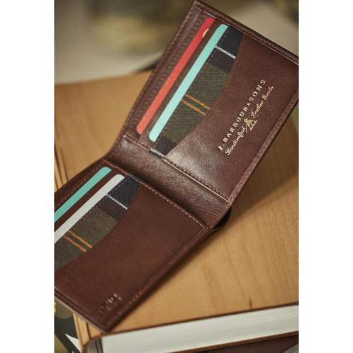 Brown/Classic Tartan Barbour Mens Colwell Leather Billfold Wallet Lifestyle