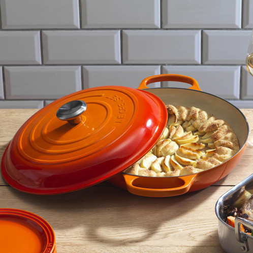 Le Creuset 26cm Cast Iron Shallow Casserole Dish Volcanic