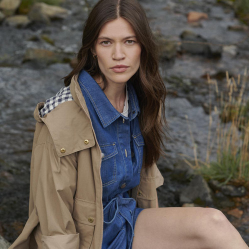 Light Trench/Summer Navy/Ecru Barbour Womens Perez Showerproof Jacket Lifestyle 4