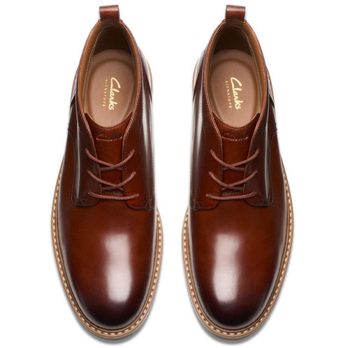 Mid Tan Leather Clarks Mens Aldwin Chukka Boot Top