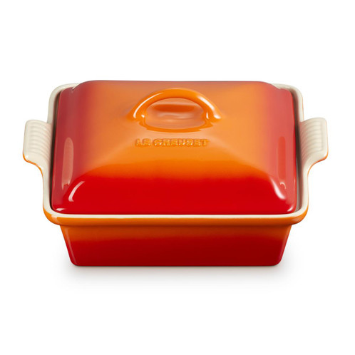 Le Creuset 23cm Stoneware Heritage Dish With Lid