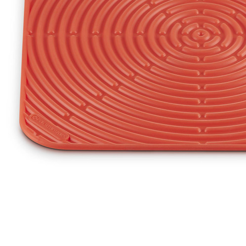 Le Creuset Counter Protector