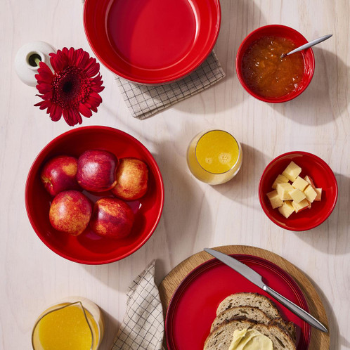 Le Creuset Stoneware Coupe Snack Bowl