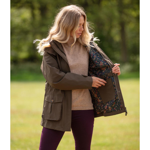 Olive Alan Paine Lockwood Ladies Jacket Lifestyle Interior