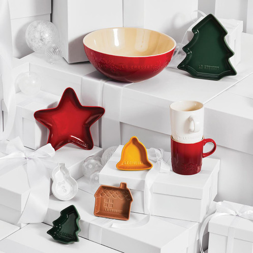 Le Creuset Stoneware Holly Serving Bowl