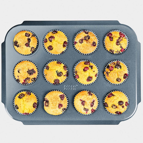 Joseph Joseph Nest Bake 12 Cup Muffin Tin use