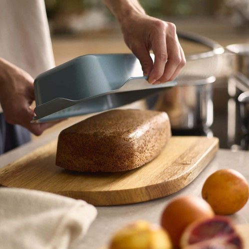 Joseph Joseph Nest Bake 2lb Loaf Tin bread