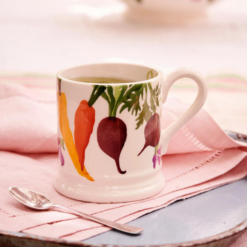 Emma Bridgewater Carrot and Beets Half Pint Mug 1