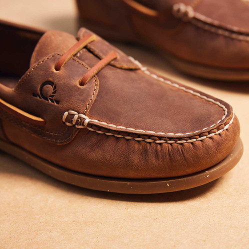 Tan Chatham Mens Ives Repello G2 Chukka Boots Lifestyle Toe Detail