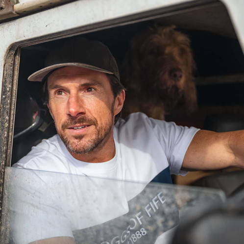 White/Navy/White Hoggs Of Fife Mens Dalbeattie Colour Block T-Shirt Lifestyle