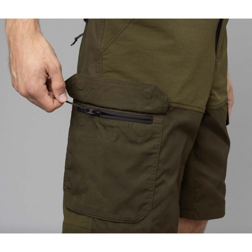 Light Pine/Grizzly Brown Seeland Mens Elm Shorts Pocket Detail