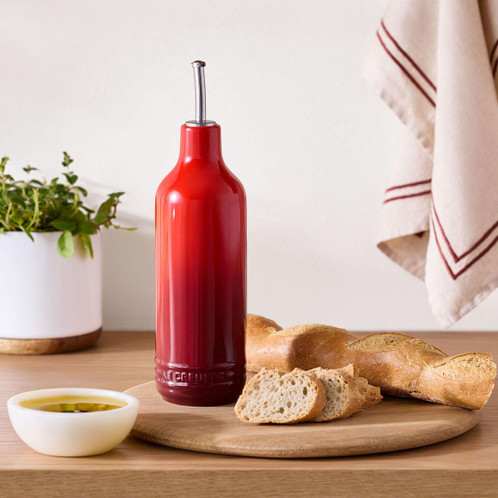  Le Creuset Stoneware Signature Oil Cruet