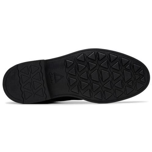 Black Leather Clarks Mens Newford Mid Chukka Boot Outsole