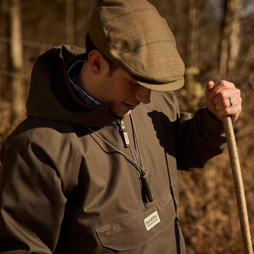 Tundra Schoffel Mens Overton Waterproof Anorak lifestyle close up