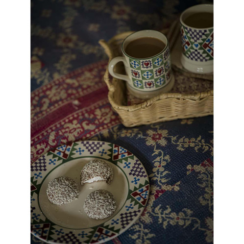 Emma Bridgewater Christmas Quilt Set of 2 1/2 Pint Mugs lifestyle