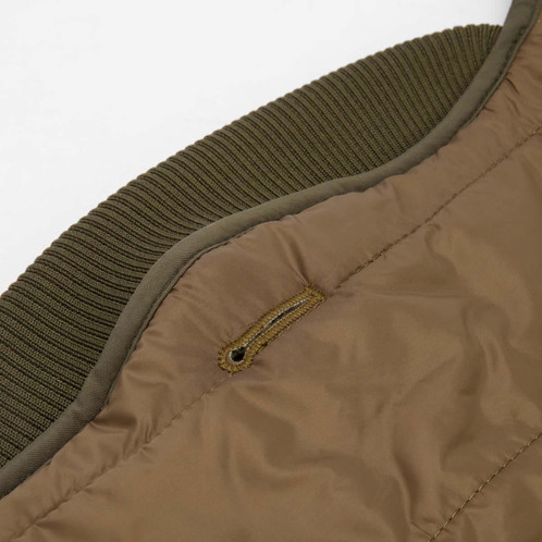 Olive/Khaki Barbour Brampton Quilted Dog Coat collar