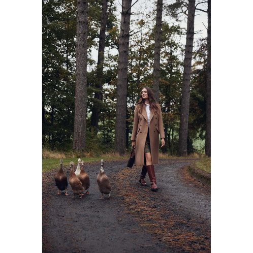 Conker Barbour Womens Theodora Riding Boot Lifestyle 3