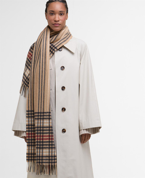 Hessian Barbour Womens Sophia Scarf model