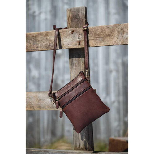 Conker Hoggs Of Fife Monarch Leather Travel Organiser lifestyle1