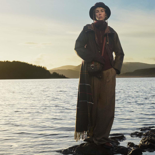 outdoor lifestyle Barbour Womens Brackley Wax Bucket Hat