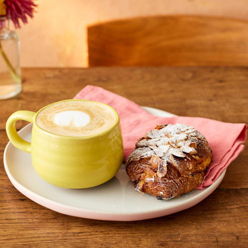 Jamie Oliver Big Love Cosy Cuppa Yellow Lifestyle 2