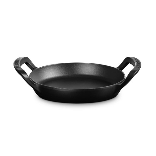 Le Creuset Cast Iron BBQ Round Skillet handle