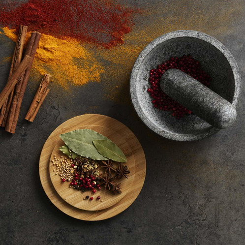 Joseph Joseph Dash Pestle and Mortar With Bamboo Lid With Ingredients