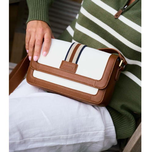 Caramel Dubarry Womens Hillsbrook Cross Body Bag Lifestyle Detail