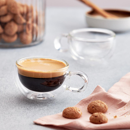 Judge Duo Form Espresso Glass Set of 2 Lifestyle